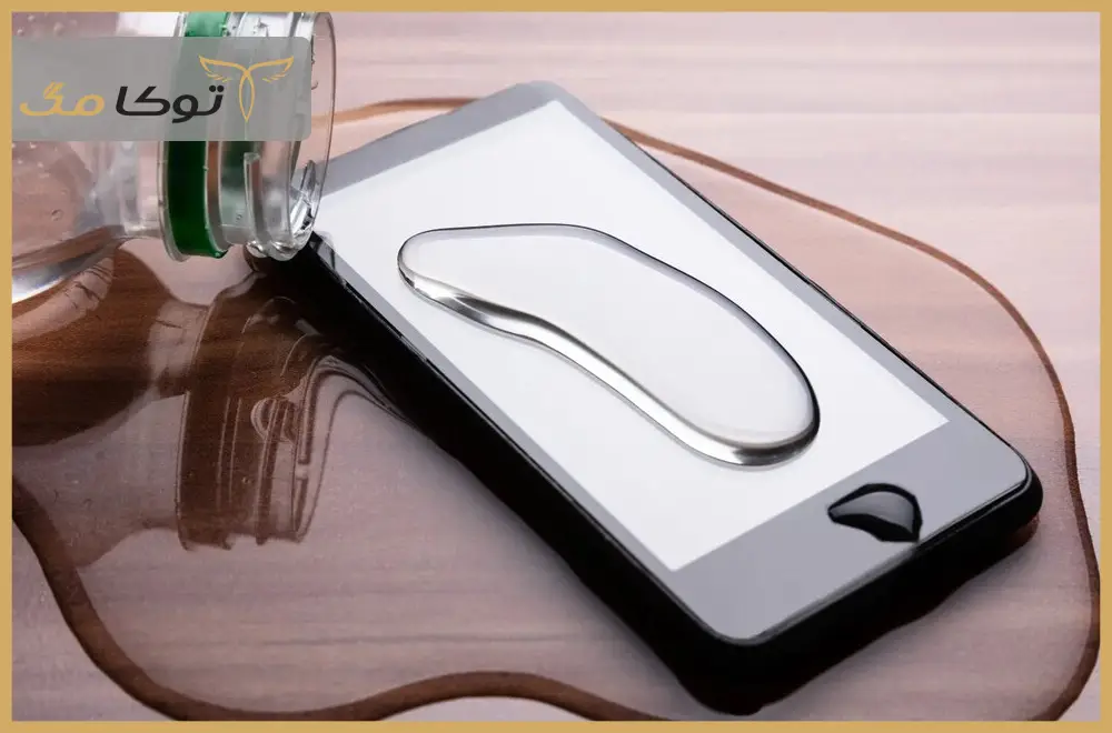 چه موادی گوشی را بیشتر آسیبپذیر میکنند؟